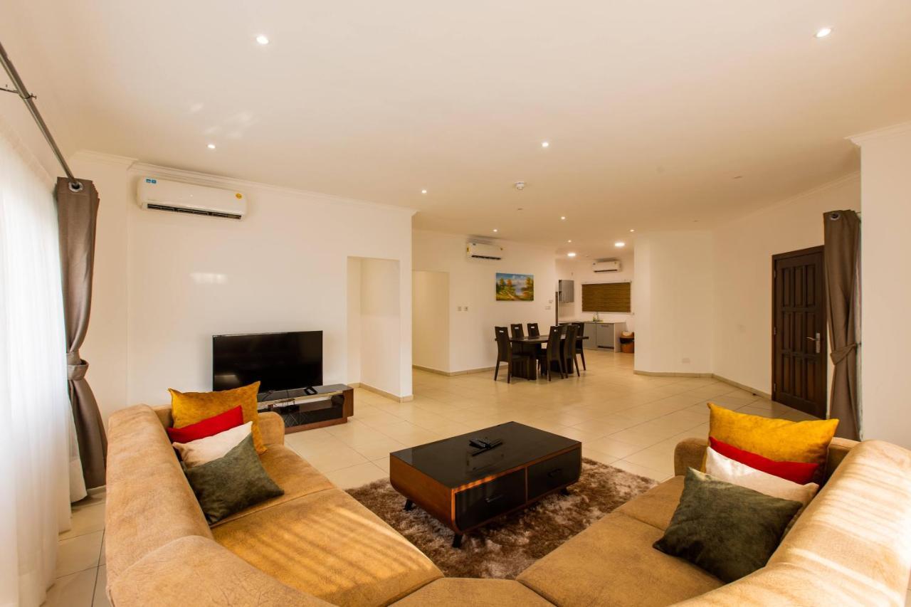 Accra Fine Suites - Holi Flats Airport Residential エクステリア 写真